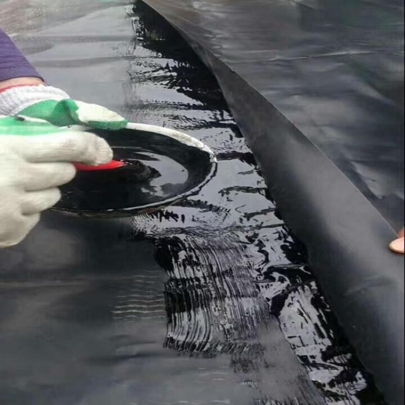 电热型土工胶土工膜焊接胶KS热熔胶桶胶厂家土工胶带