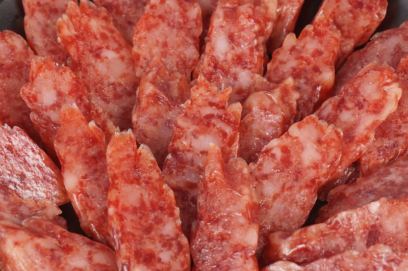 广式腊肠腊肉广味广东腊味猪肉一肥九瘦加瘦腊肠咸香厂家发货