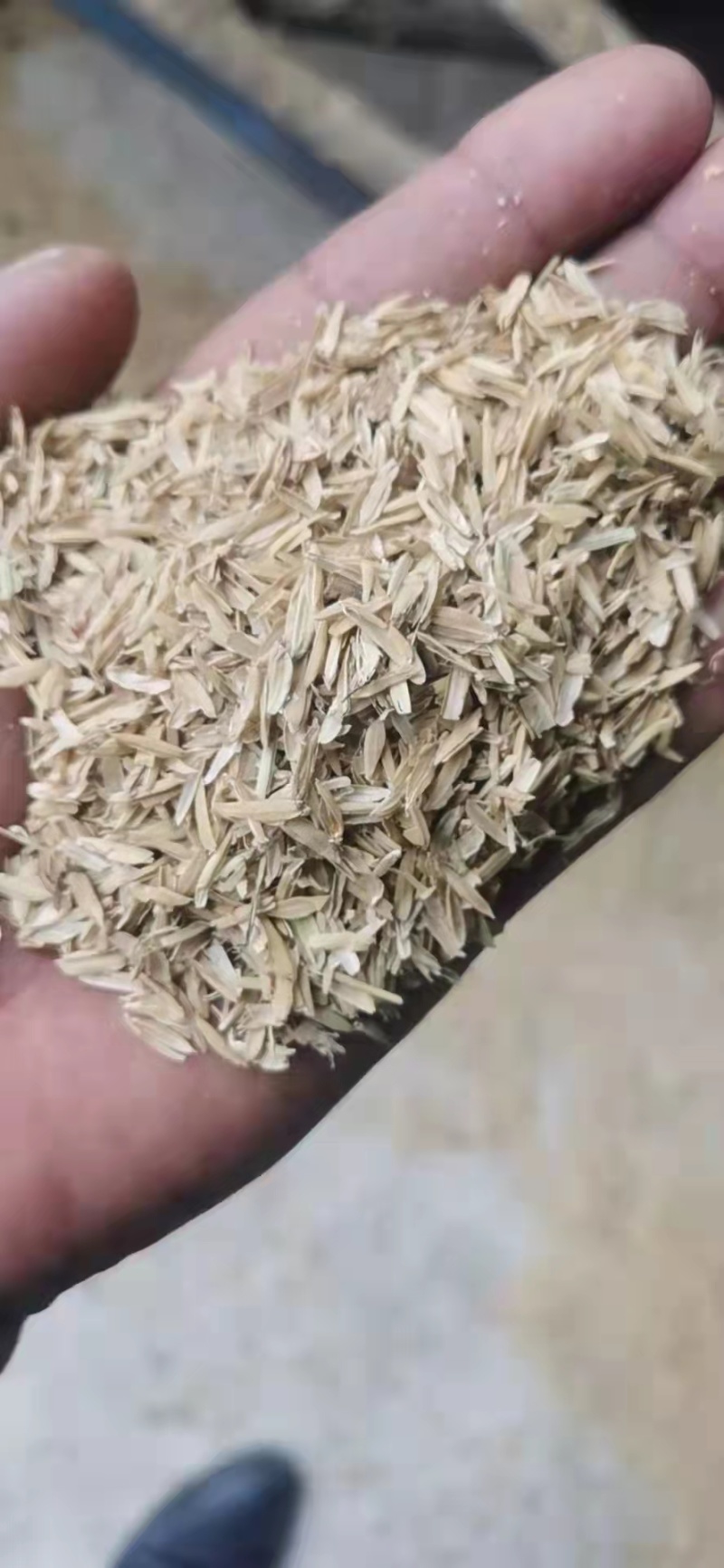 压缩稻壳，各种规格，价格美丽，货源充足，诚信经营