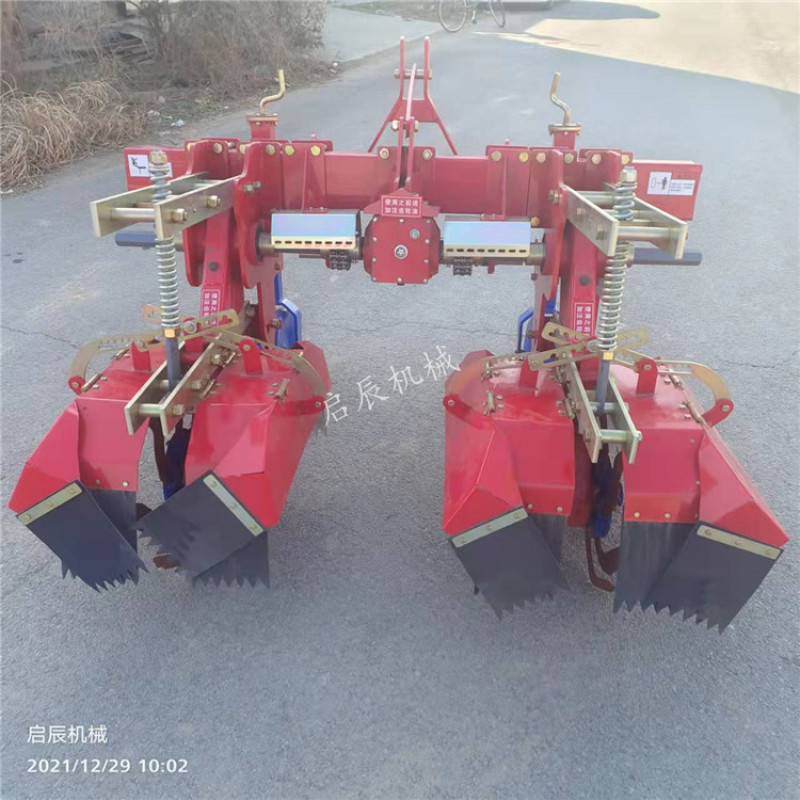 农用拖拉机带土豆上土机红薯上土培土机起垄培土覆土开沟机器