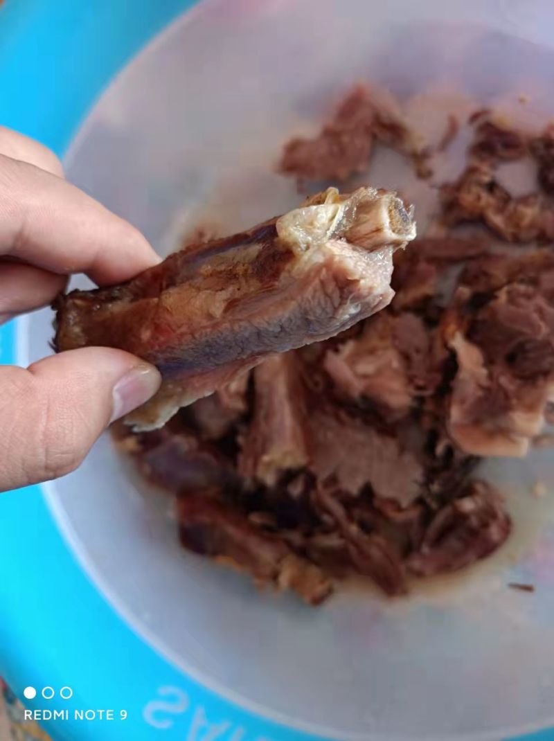 四川达州特产腊排骨柏树烟熏腊肉