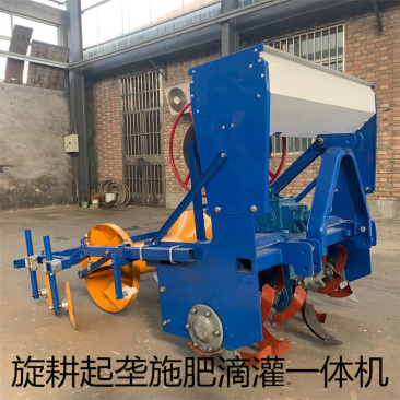 四轮拖拉机带单垄双垄起垄机旋耕起垄施肥覆膜滴管一体机