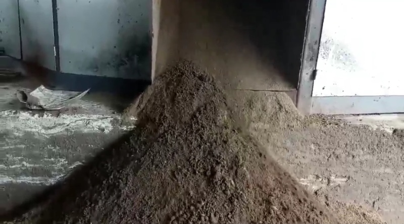 新疆阿克苏大型国企一级原粮喂食鸽子粪喂鱼种地果蔬有机肥
