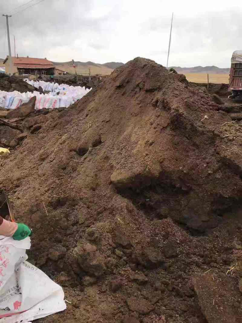 精品牛粪，厂家直发，保质保量增产增收全国发货保真