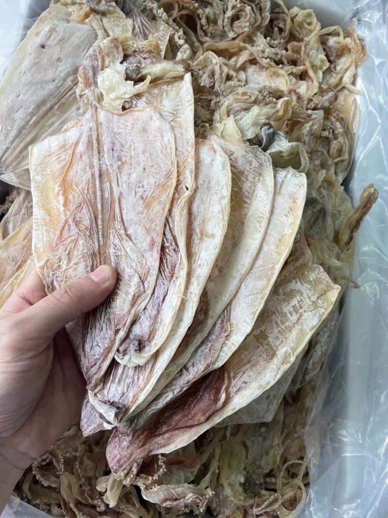 源头批发AAAA烧烤鱿鱼干纯淡干货10-60头规格