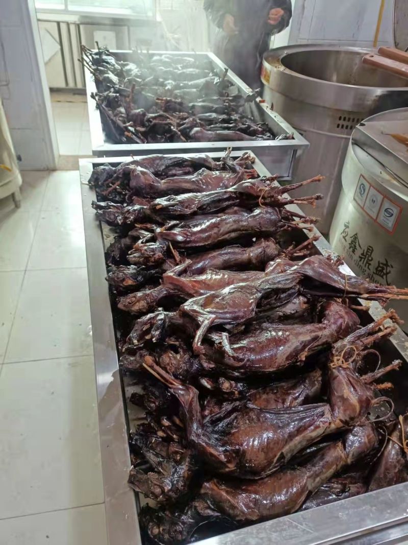 【精品】特色风干兔肉热卖中物美价廉全国发货欢迎致电