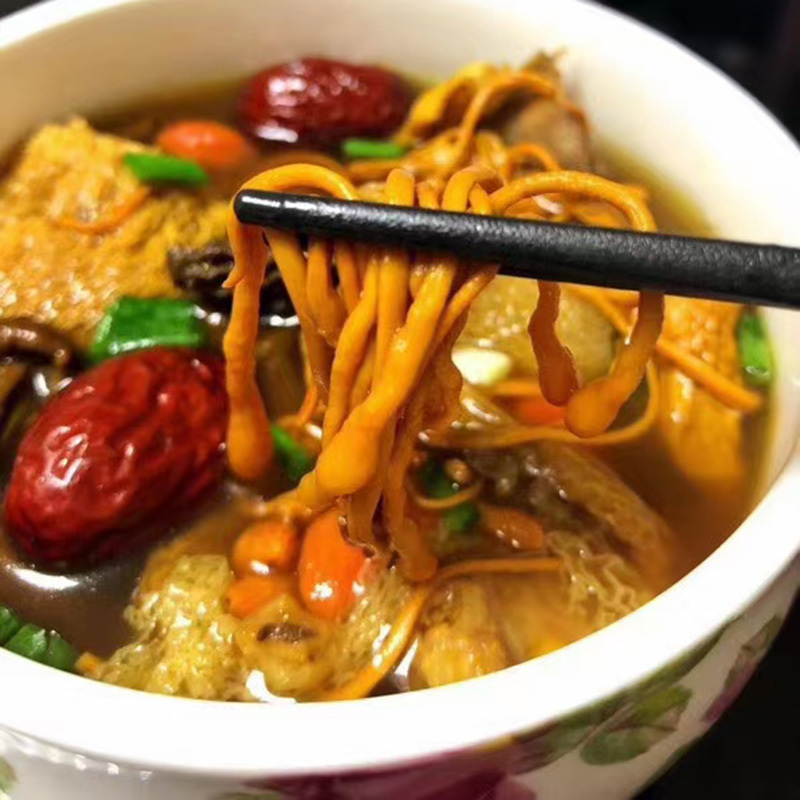 云南七彩菌汤包羊肚菌竹荪姬松茸茶树菇鸡油菌虫草花煲汤火锅