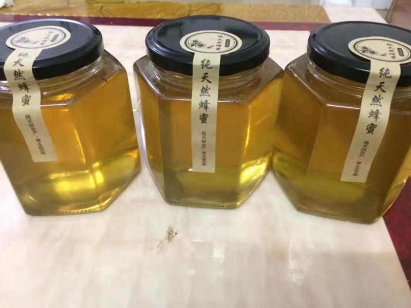 【热卖中】高海拔山区优质百花蜜波美度40，货源充足