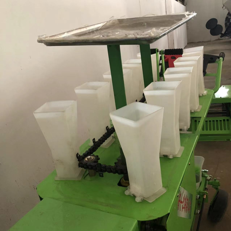 新型乘坐式蔬菜种植移栽机行距可调西红柿苗大葱瓜苗栽苗机