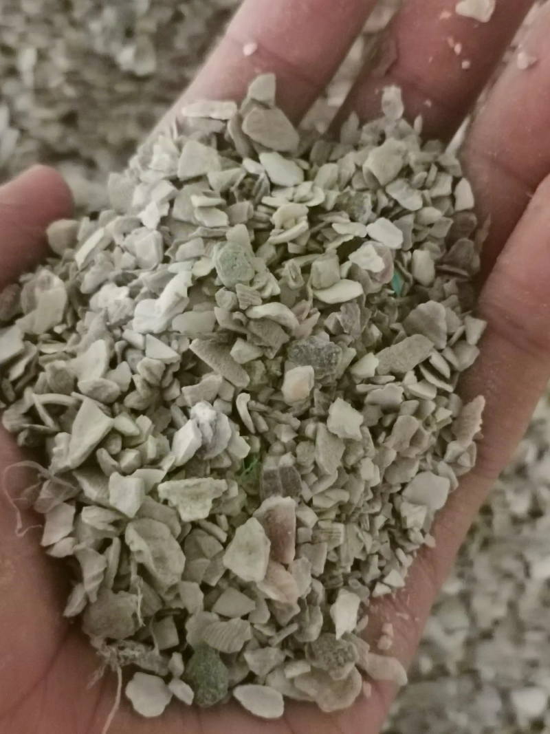 贝壳粉，大颗粒小颗粒鸡鸽及各种鸟禽补钙专用饲料添加剂
