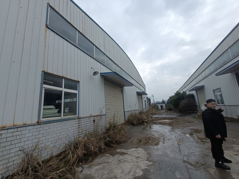 重庆市秀山县园区内68亩厂房出shou，800万包guo