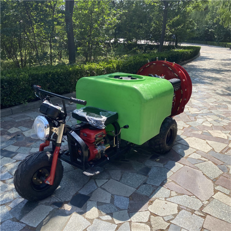 三轮乘坐式果园打药机风送式果树喷雾机自走式打药车