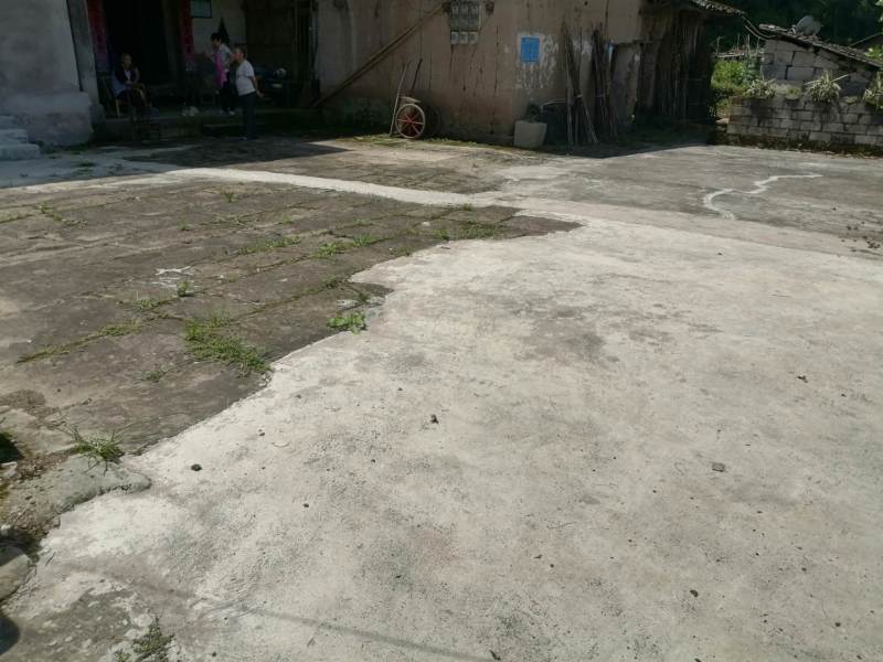 巴南区圣灯山镇夏日酷爽风景区旁民房出zu