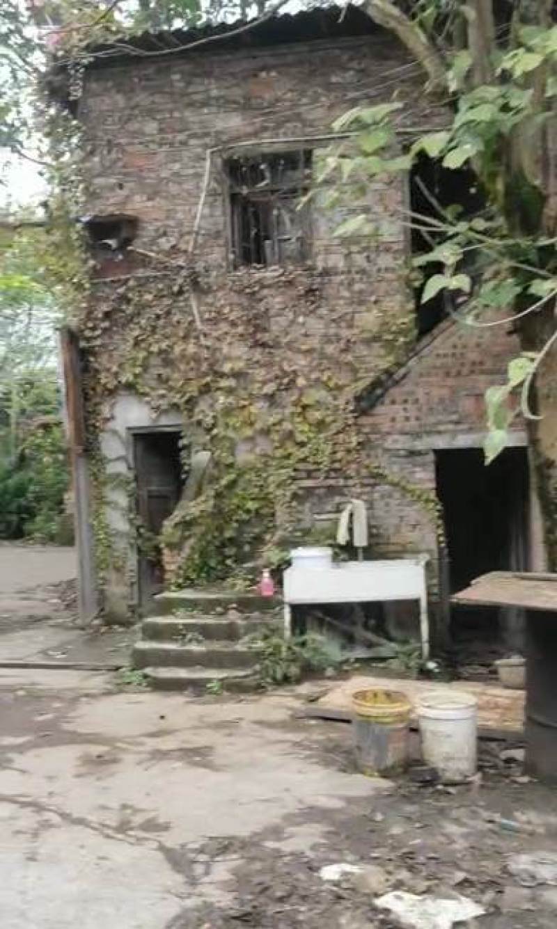 长寿10亩场地诚心出zu，有管理房间，多的可以拆除