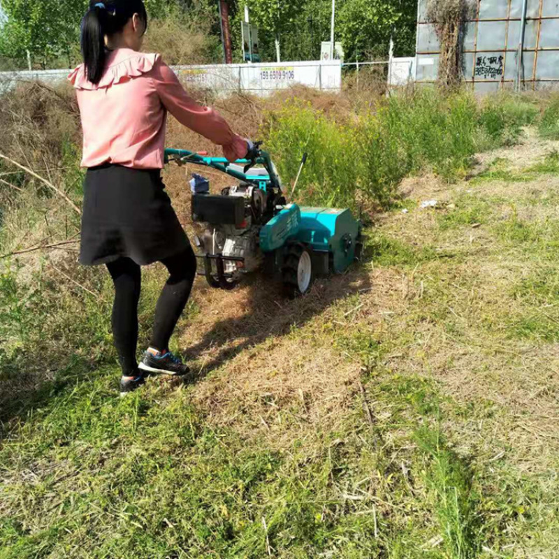 自走式小型割草机大马力柴油碎草还田机农用除草打草机