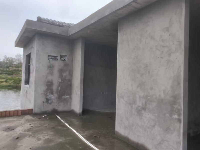 重庆长寿湖边350平民房出蒩