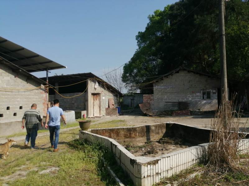 巴南区种养采摘农家乐，有养殖证，养殖面积3000平