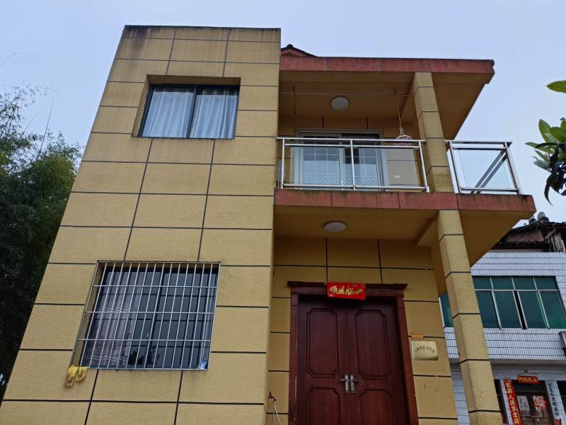 长寿区乡村小别墅一栋出Z，家电齐全，一W一年