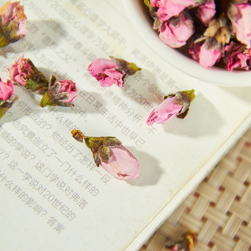 新花桃花茶花苞