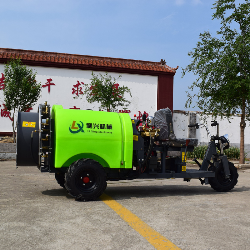 果园牵引打药机300升乘坐式喷药车桃园迷雾式打喷药机