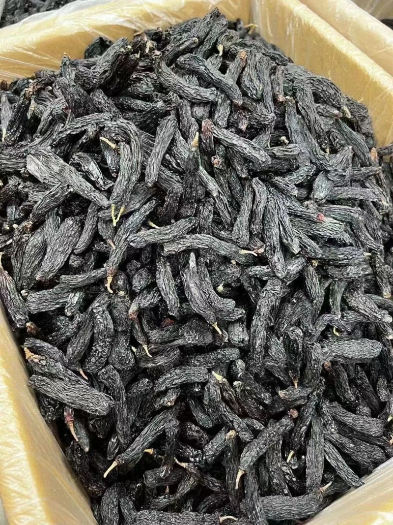 吐鲁番蓝宝石葡萄干，品质保证，口感好，欢迎咨询下单