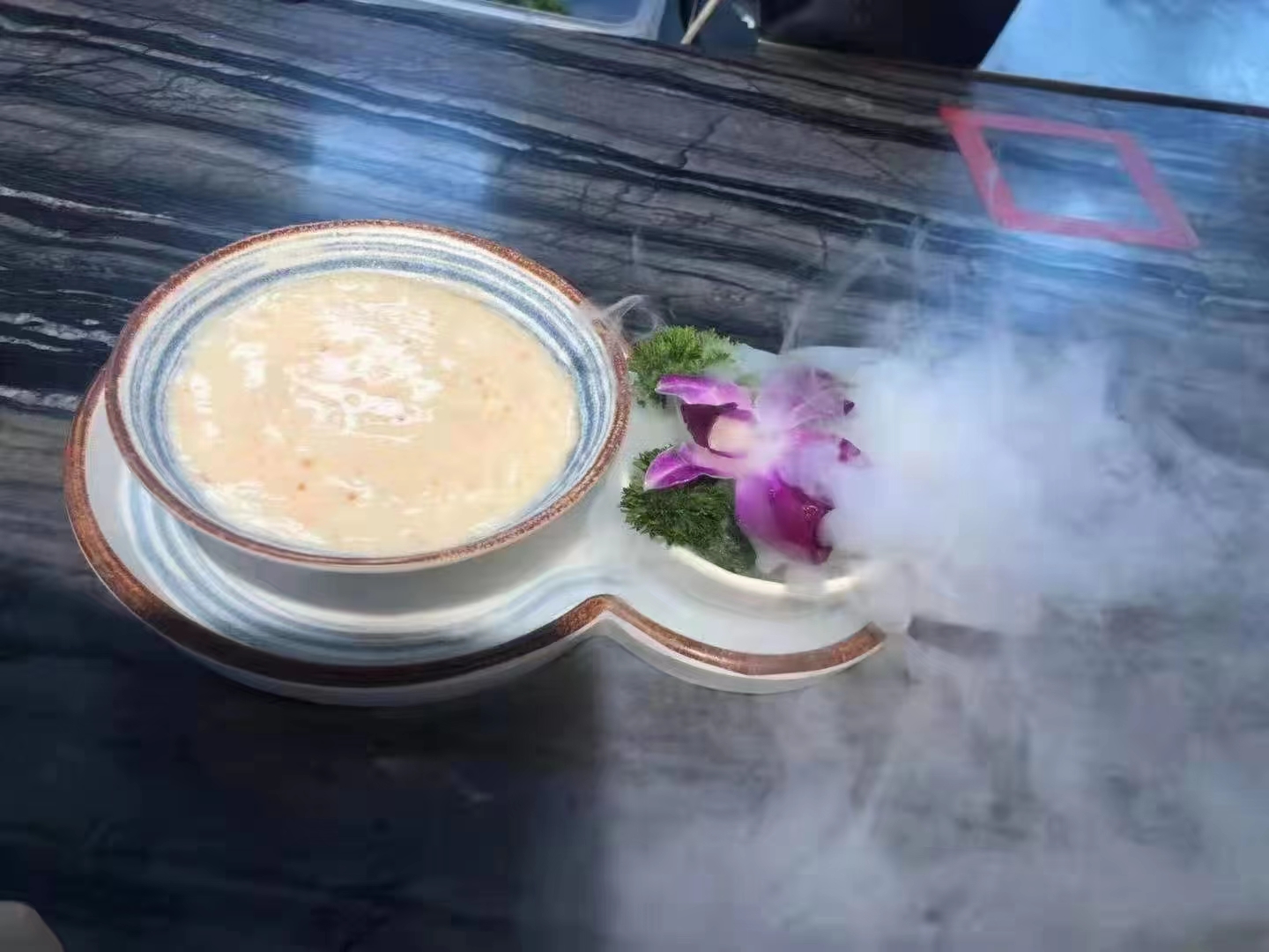 无花果雪梨煲瘦肉成品图