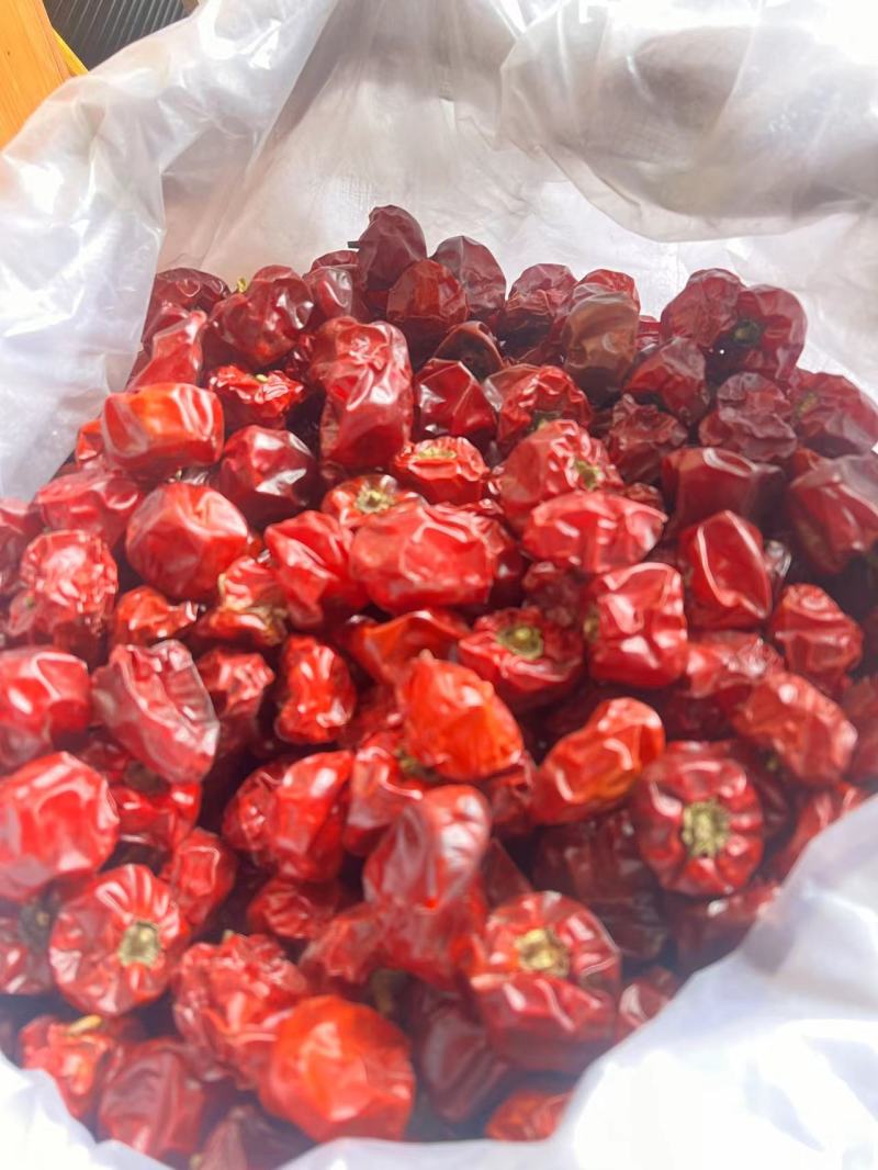 灯笼椒灯笼椒草莓椒干辣椒量大从优质量保证！
