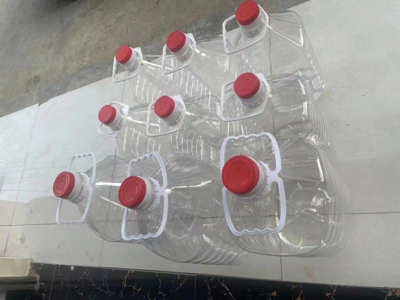 散装高粱酒厂家直供酒香浓郁欢迎来电咨询