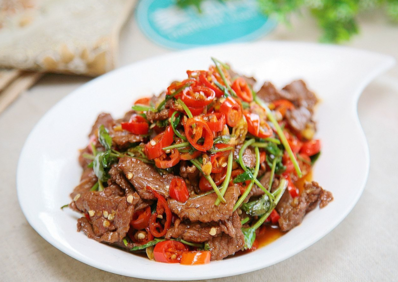 小炒黄牛肉180g/袋预制菜成品菜肴厂家直销