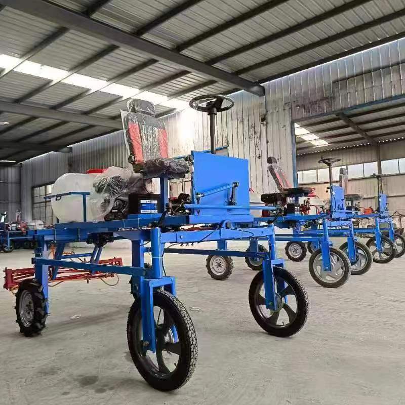 供应农用四轮车自走式打药机8米宽幅四轮打药机