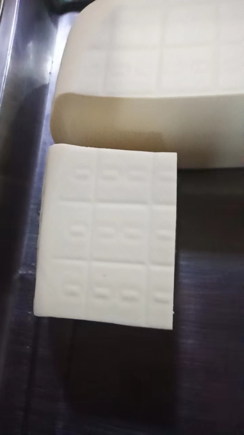 云南精品嫩豆腐，品质保证，价格真实，欢迎选购