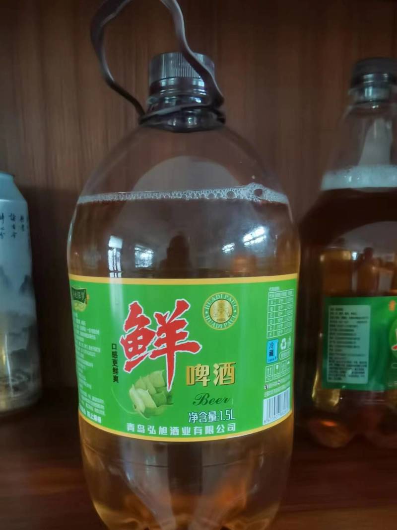 鲜啤酒扎啤大量供应欢迎咨询