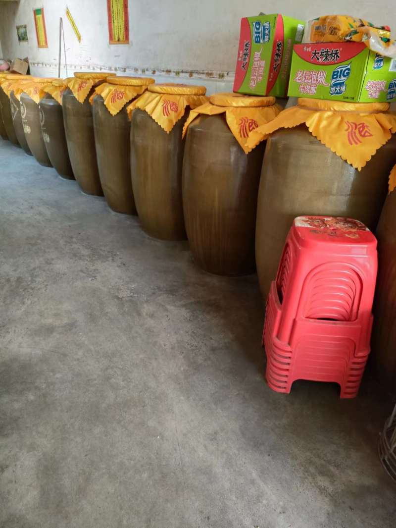 精品白酒口感醇厚自产自销诚信经营品质保证欢迎来电采购