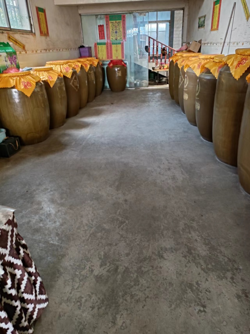 精品白酒口感醇厚自产自销诚信经营品质保证欢迎来电采购