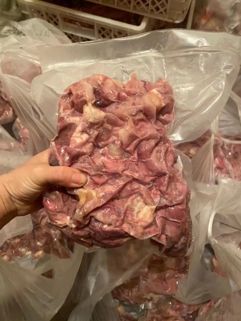 【卤牛肉】牛肉牛剔骨肉，厂家直发量大，从优欢迎电联采购