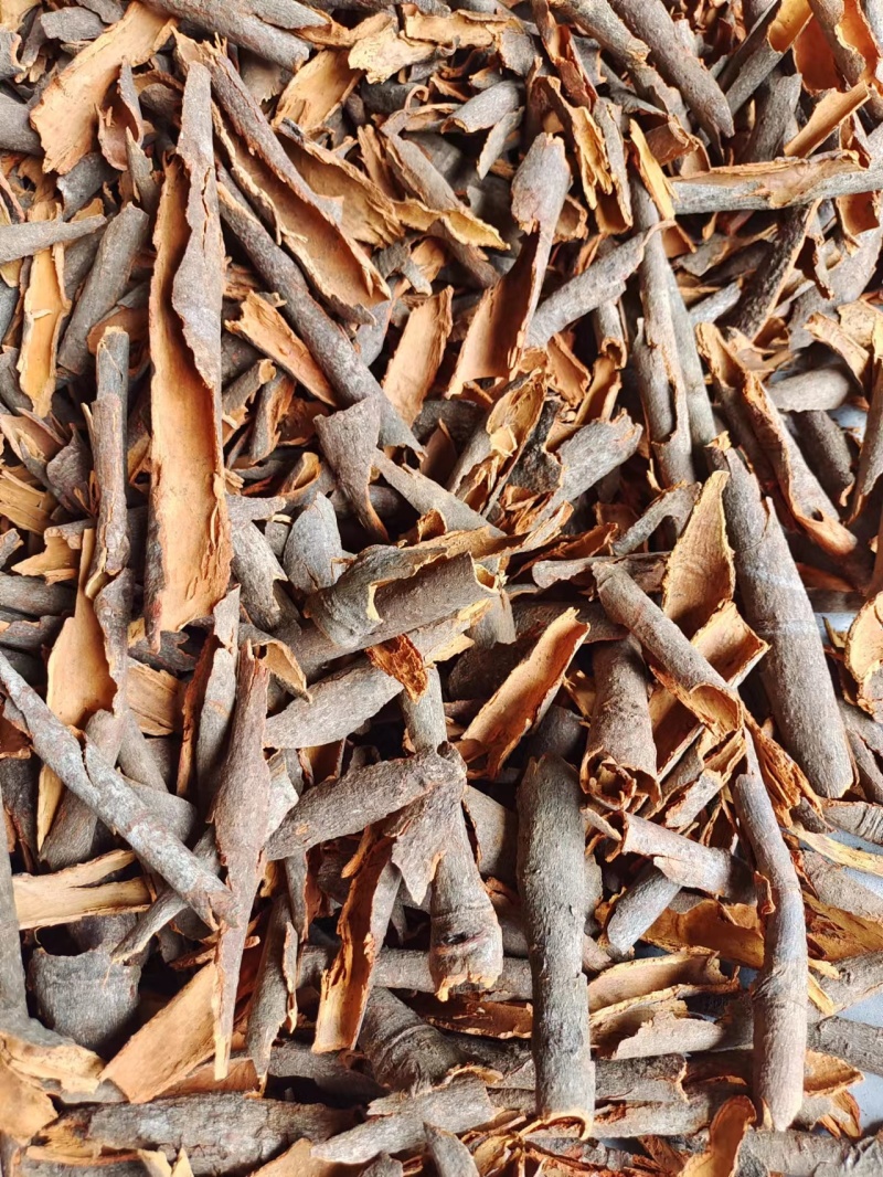 桂皮碎大量有货广西桂皮质好价优产地直发欢迎采购
