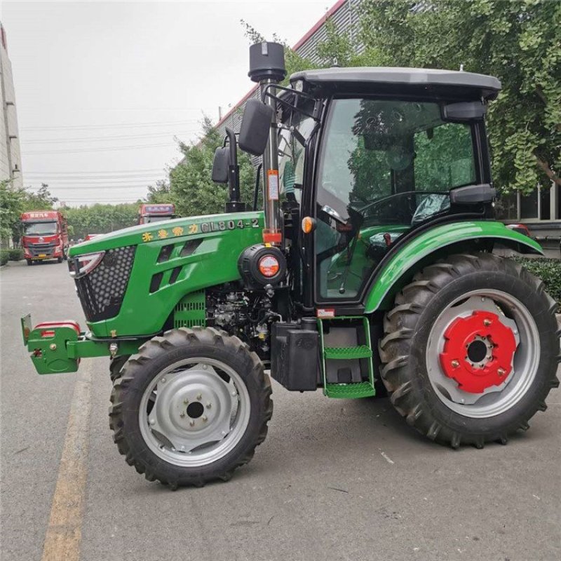 2204轮式拖拉机大型四驱高压共轨四轮拖拉机
