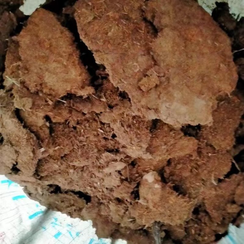湖南优质发酵鸡粪自然晒干无杂质有机肥厂家直供量大从优