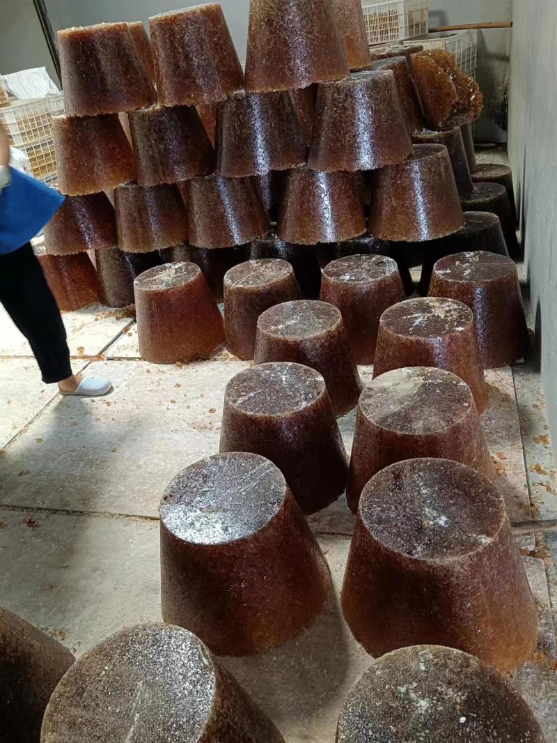 云南冰糖黄冰糖大块颗粒规格齐全质量保证欢产地直发