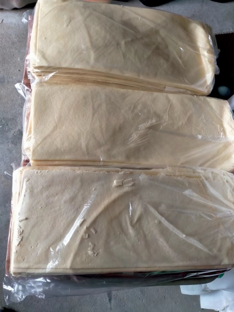 煎饼山东小米煎饼粮食煎饼一手货源欢迎老板进店选购
