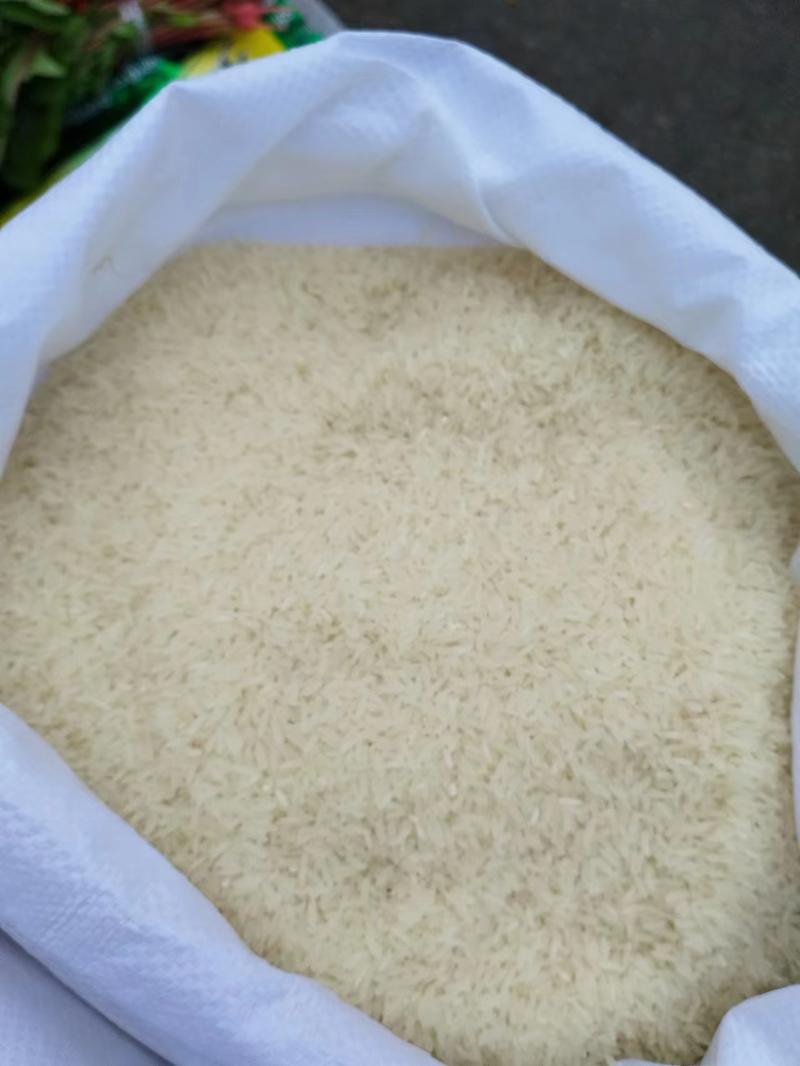 精品大米，今年新米，质量三包，口感更香，量大价优