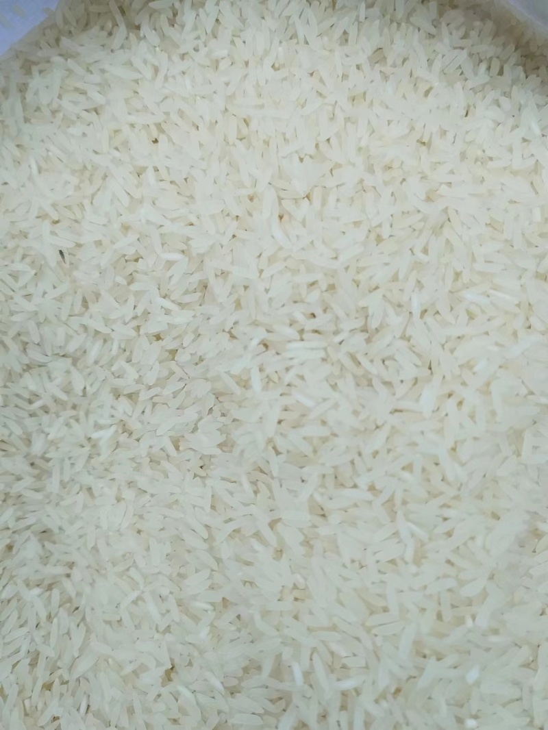 精品大米，今年新米，质量三包，口感更香，量大价优