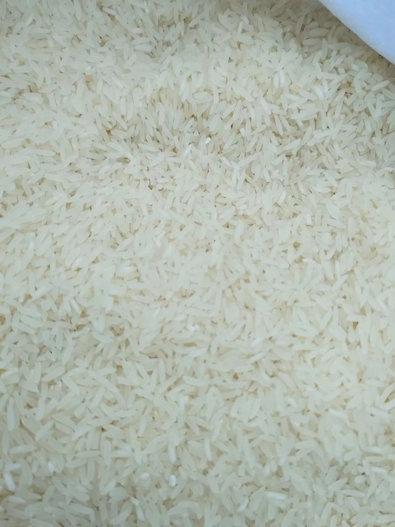 精品大米，今年新米，质量三包，口感更香，量大价优