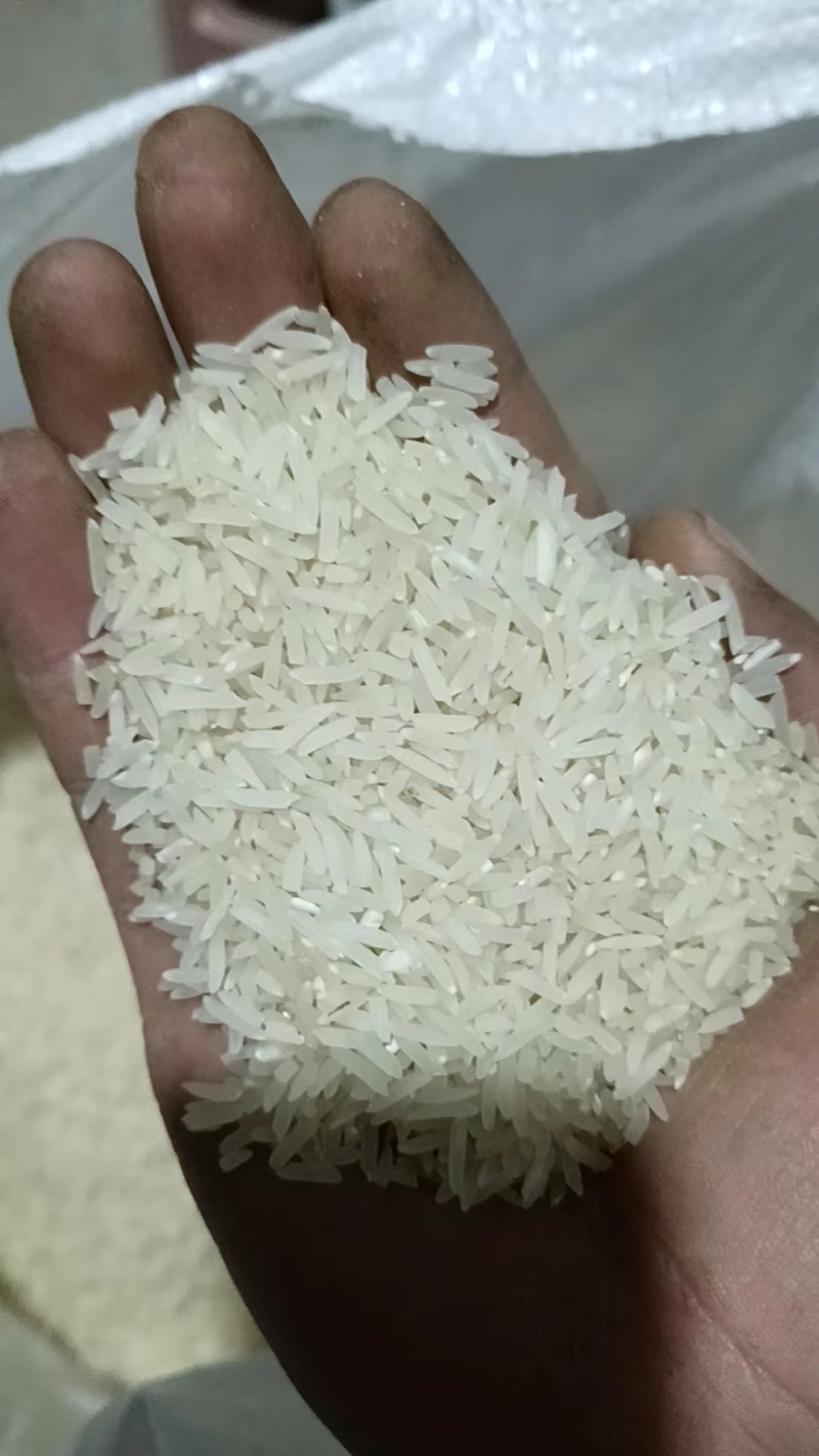 精品大米，今年新米，质量三包，口感更香，量大价优