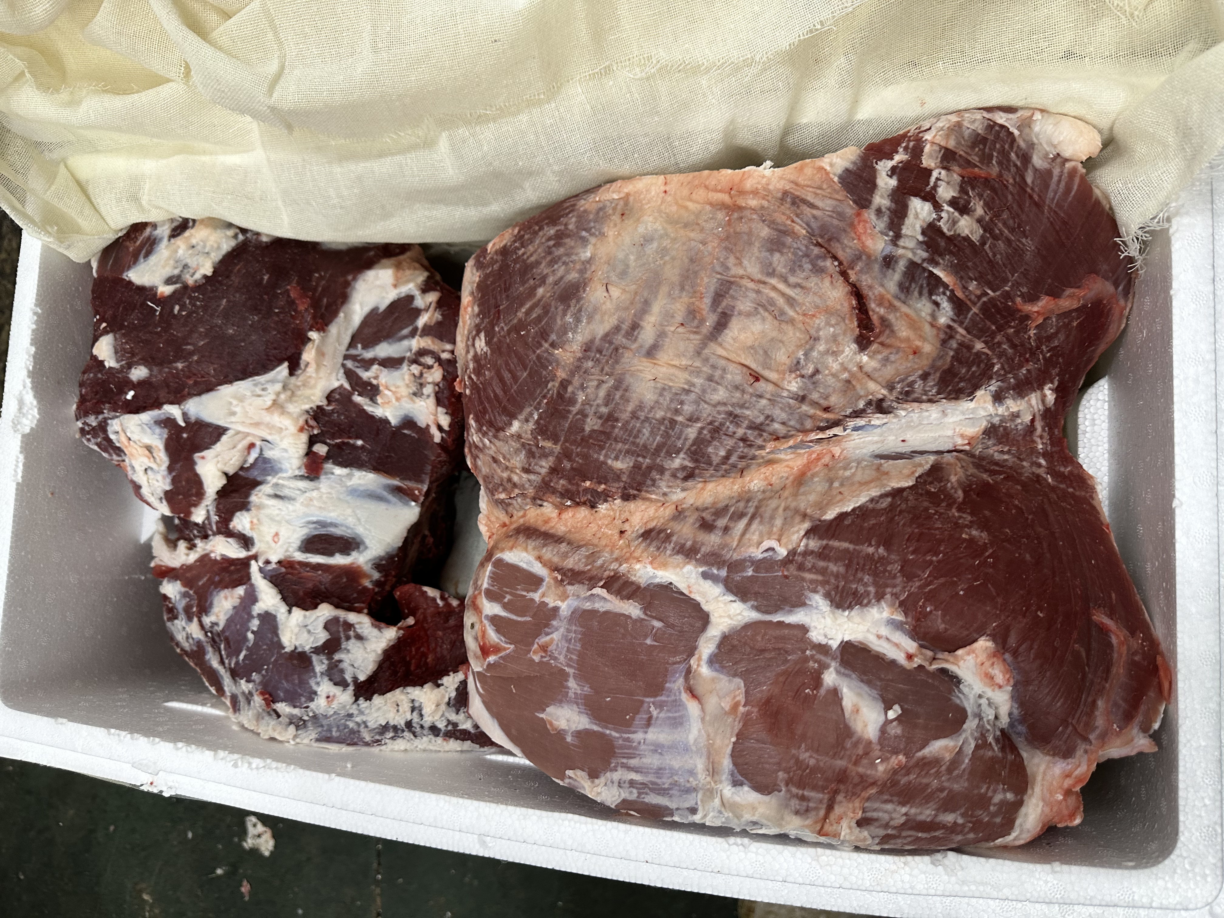 牛肉焯水过程图