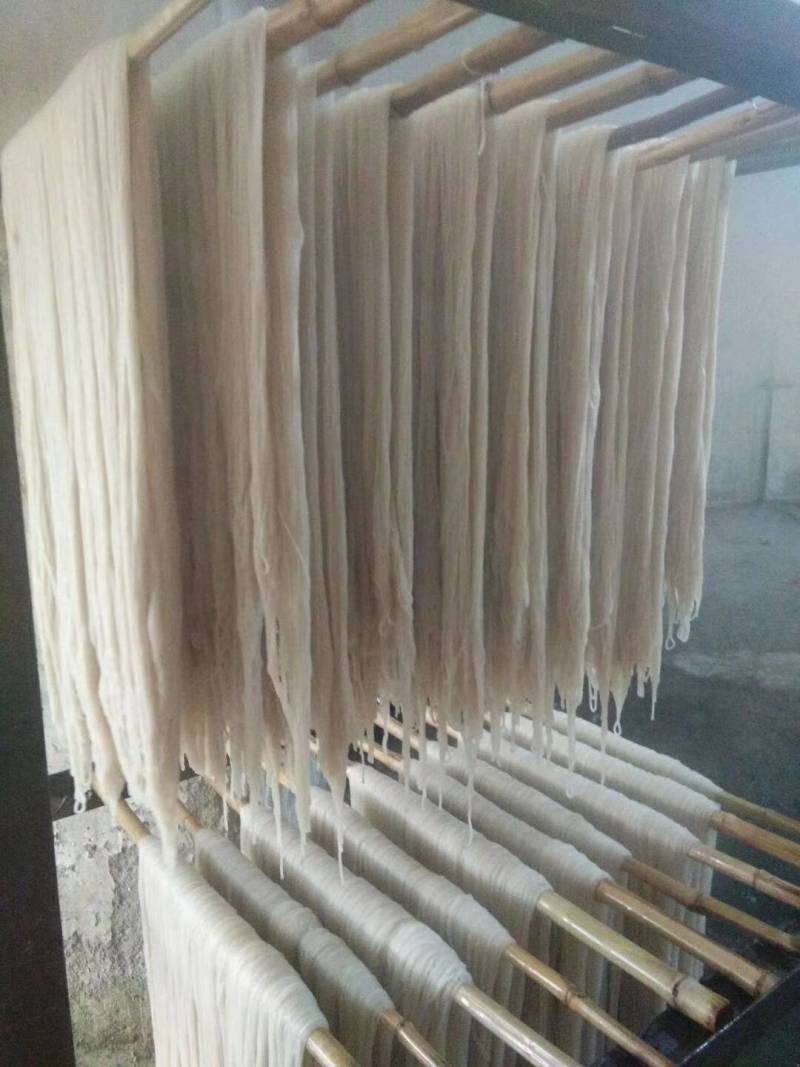 红薯粉条货源充足产地直销厂家直销一手货源