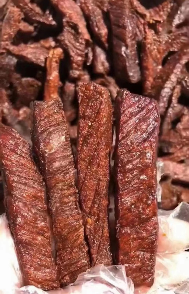 正宗内蒙古手工制作碳烤牛肉干规格齐全一手货源量大价优