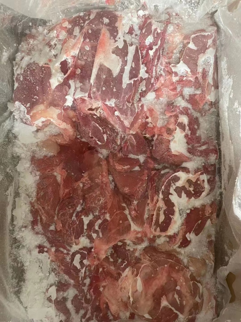 精品带皮羊肉，产地直发，保质保量，欢迎老板选购