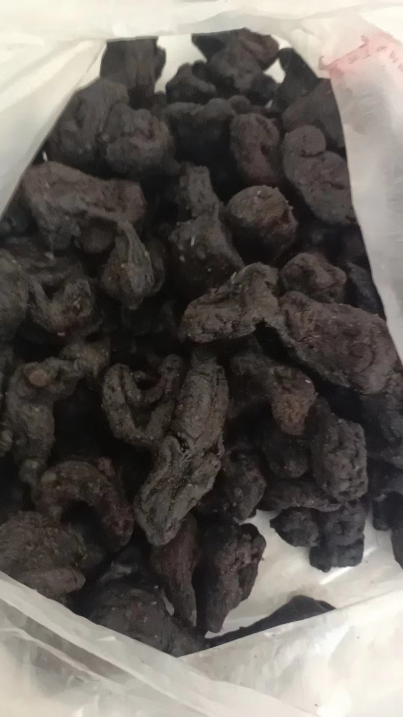 九蒸九晒黄精各种型号都有欢迎电话联系价格优惠
