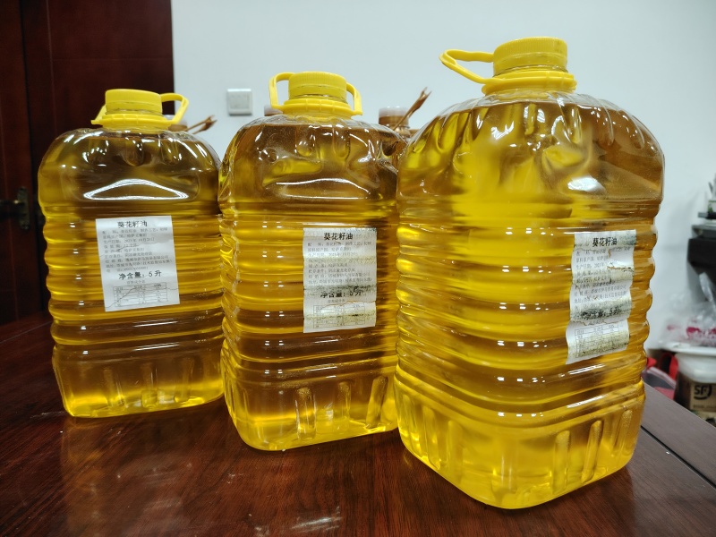 【推荐】哈萨克斯坦进口葵花籽油量大从优欢迎电话联系